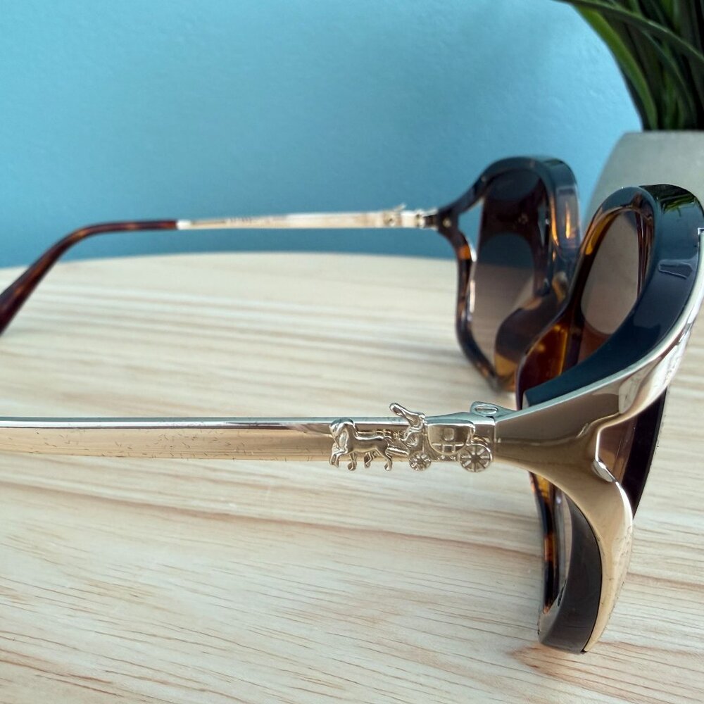 Coach Tortoise Sunglasses HC8280U L1116 XL Gold Cut Out Rims With Case & Papers - Picture 9 of 16